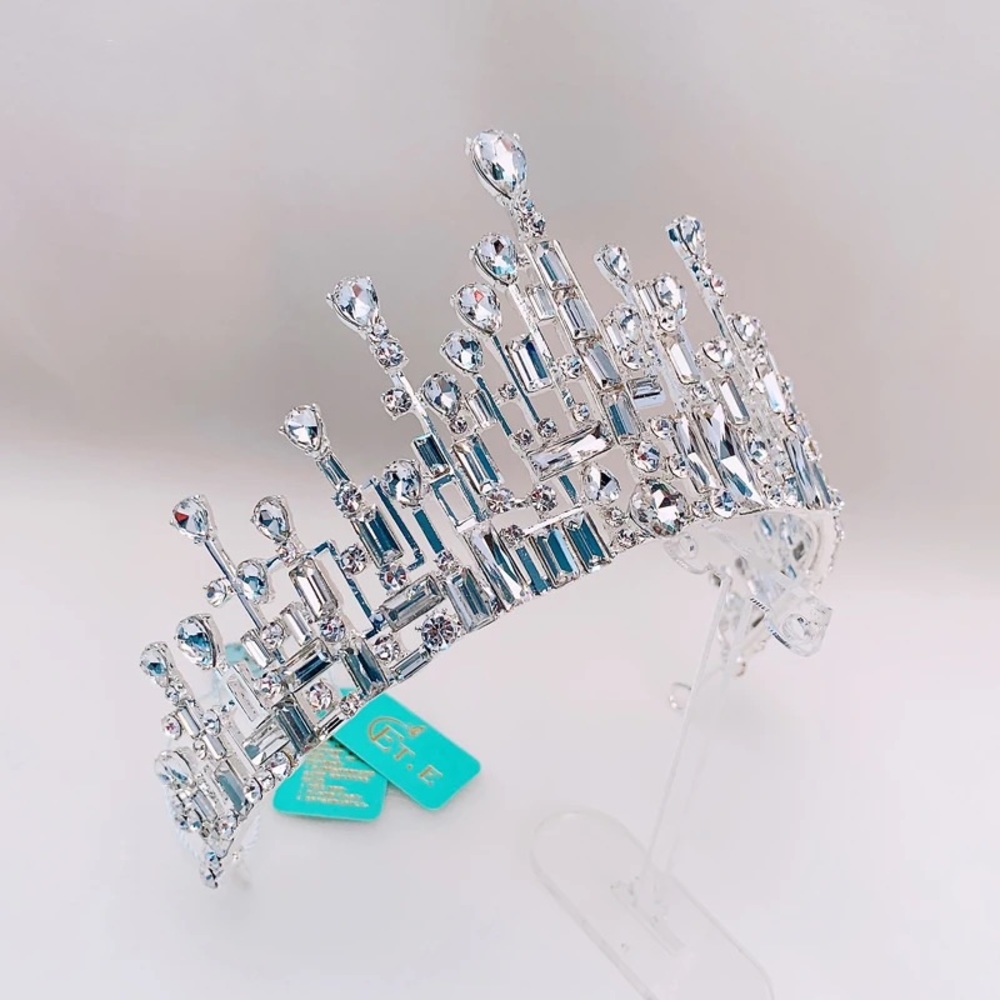 Luminous Tiara